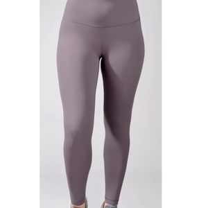 yogalicious nude tech high waist 7/8 ankle leggings
